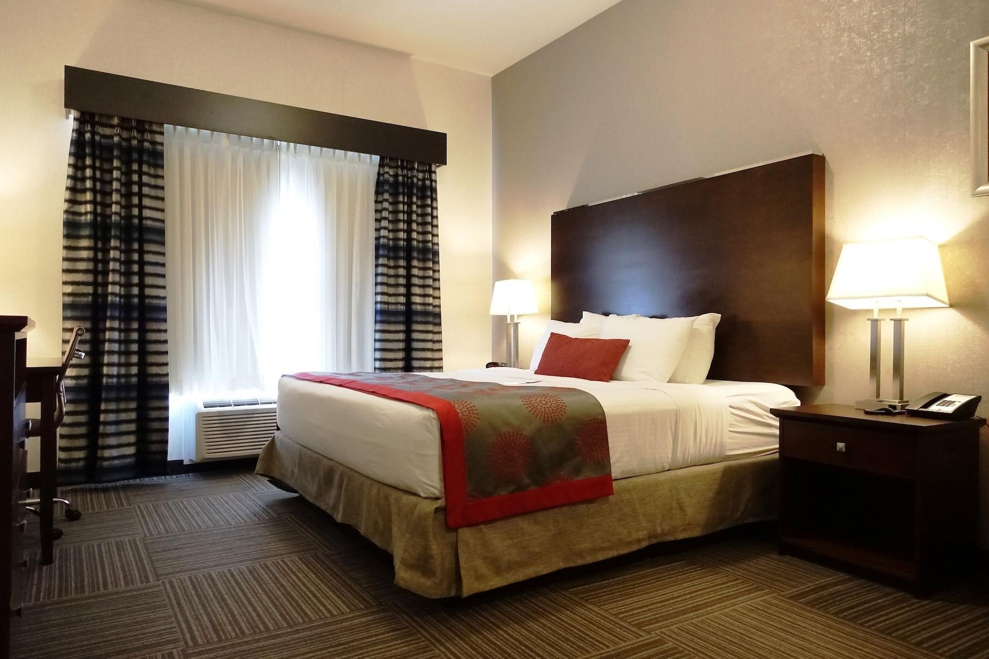 Hotel Ramada By Wyndham Moose Jaw Exterior foto