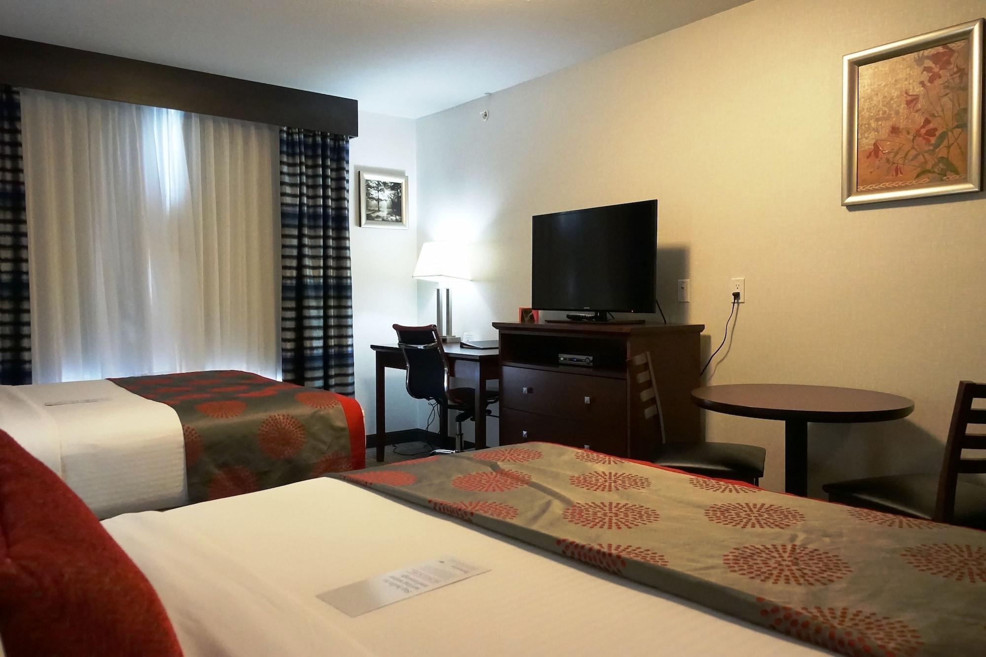 Hotel Ramada By Wyndham Moose Jaw Exterior foto
