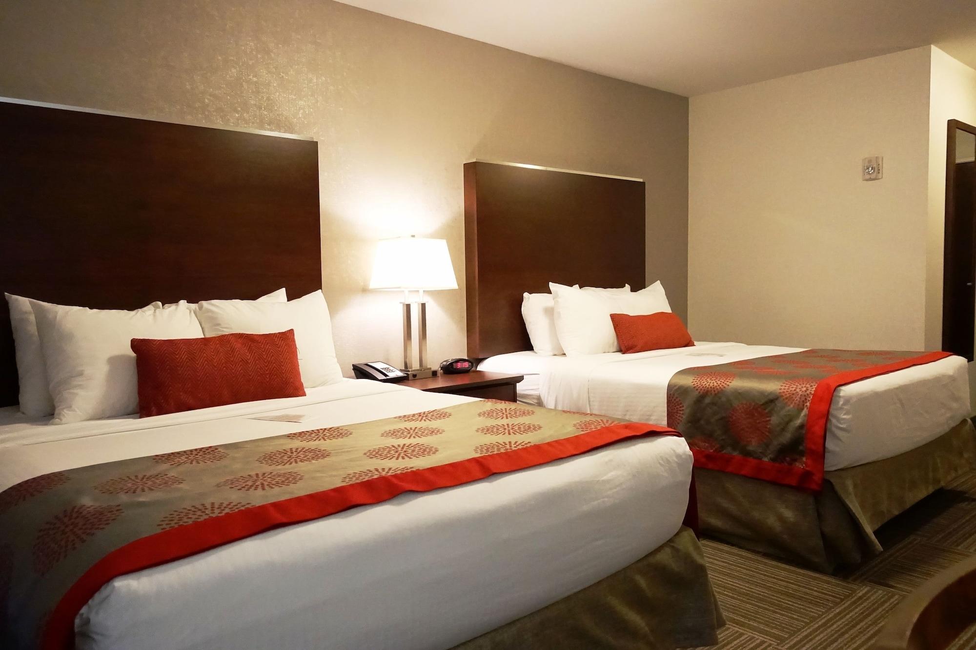 Hotel Ramada By Wyndham Moose Jaw Exterior foto